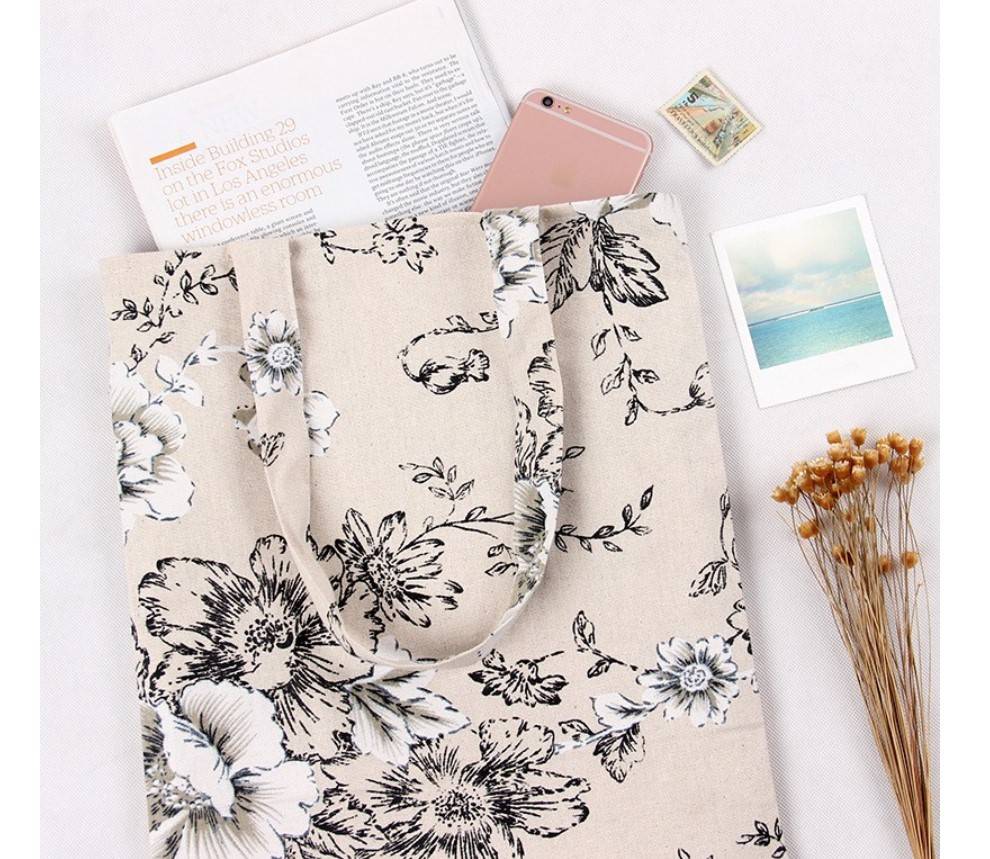 Women's Pastoral Flowers Cotton Tote Bag